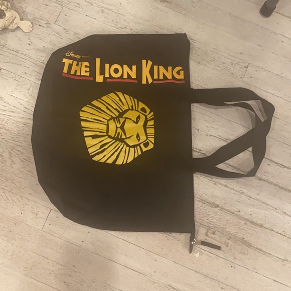 The lion king black gold and red canvas zipper closure tote bag 19/15in - Picture 4 of 7